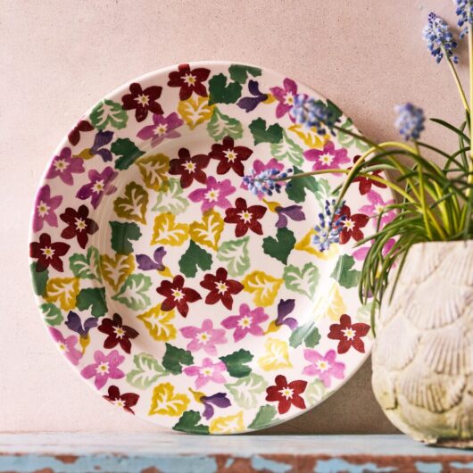 Emma Bridgewater Sweet Violets Medium Dinner Plate, 8.5 Inch - Unique Handmade & Hand Decorated English Earthenware British-Made Pottery Plates