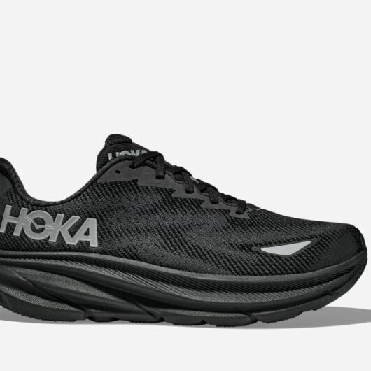 HOKA Men's Clifton 9 GORE-TEX Road Running Shoes in Black, Size 7.5