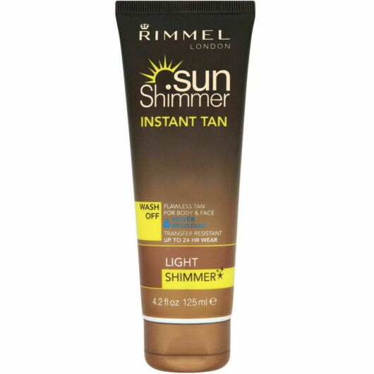 Rimmel Water Resistant Instant Tan Wash Off Light Shimmer- 125ml